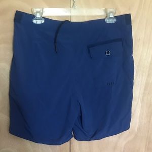 Tavik pool shorts size 32 NWOT